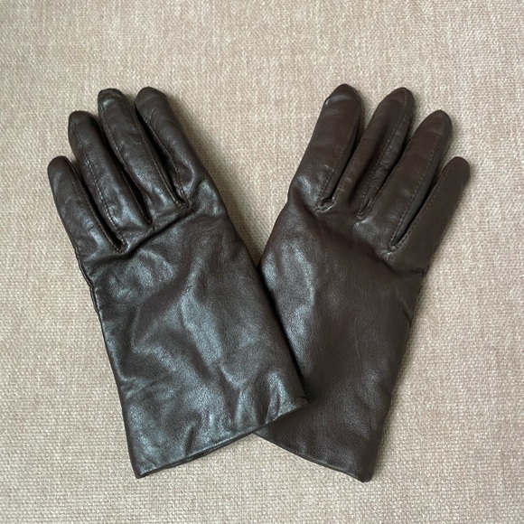 Brown Leather Short Gloves Size Medium - Picture 1 of 6